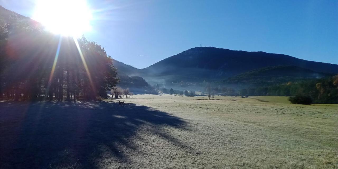 Séranon Montagne, Mer Et Verdon المظهر الخارجي الصورة